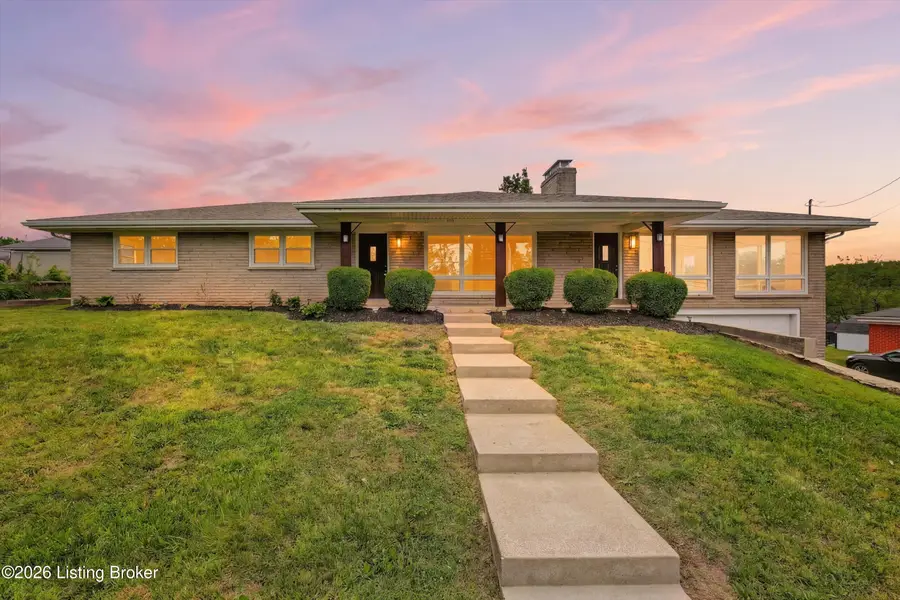 334 S Bardstown Rd, Mount Washington, KY 40047 - #2