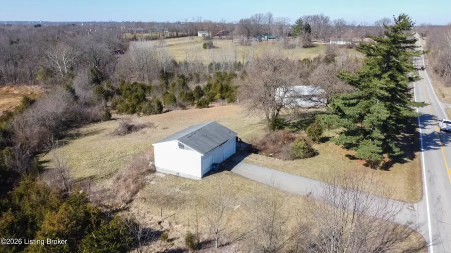 2725 B Jericho Rd, La Grange, KY 40031 - #3