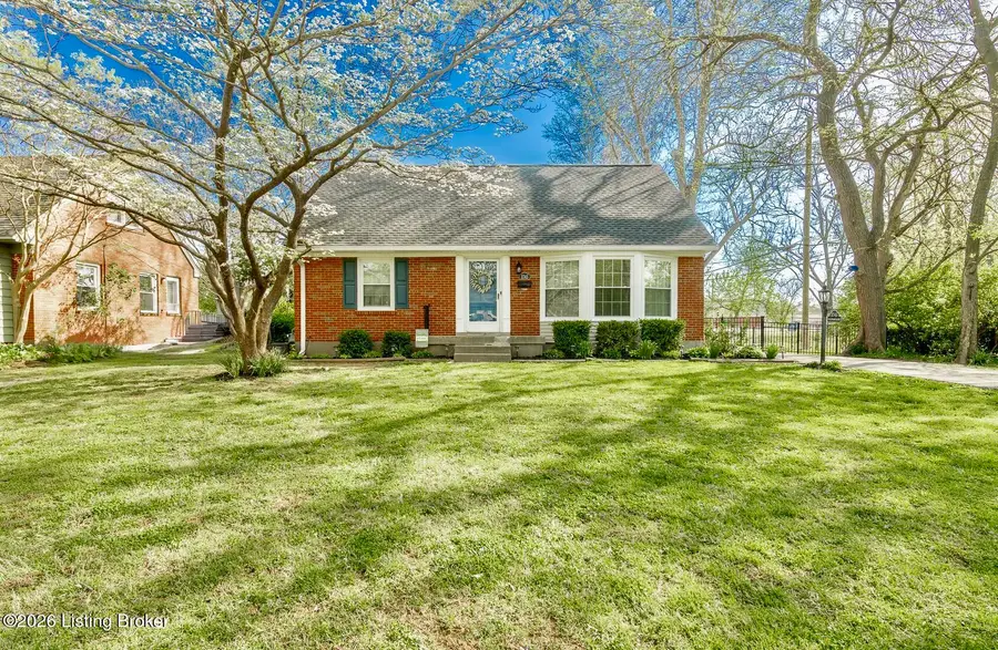3745 Glenmeade Rd, Louisville, KY 40218 - #3