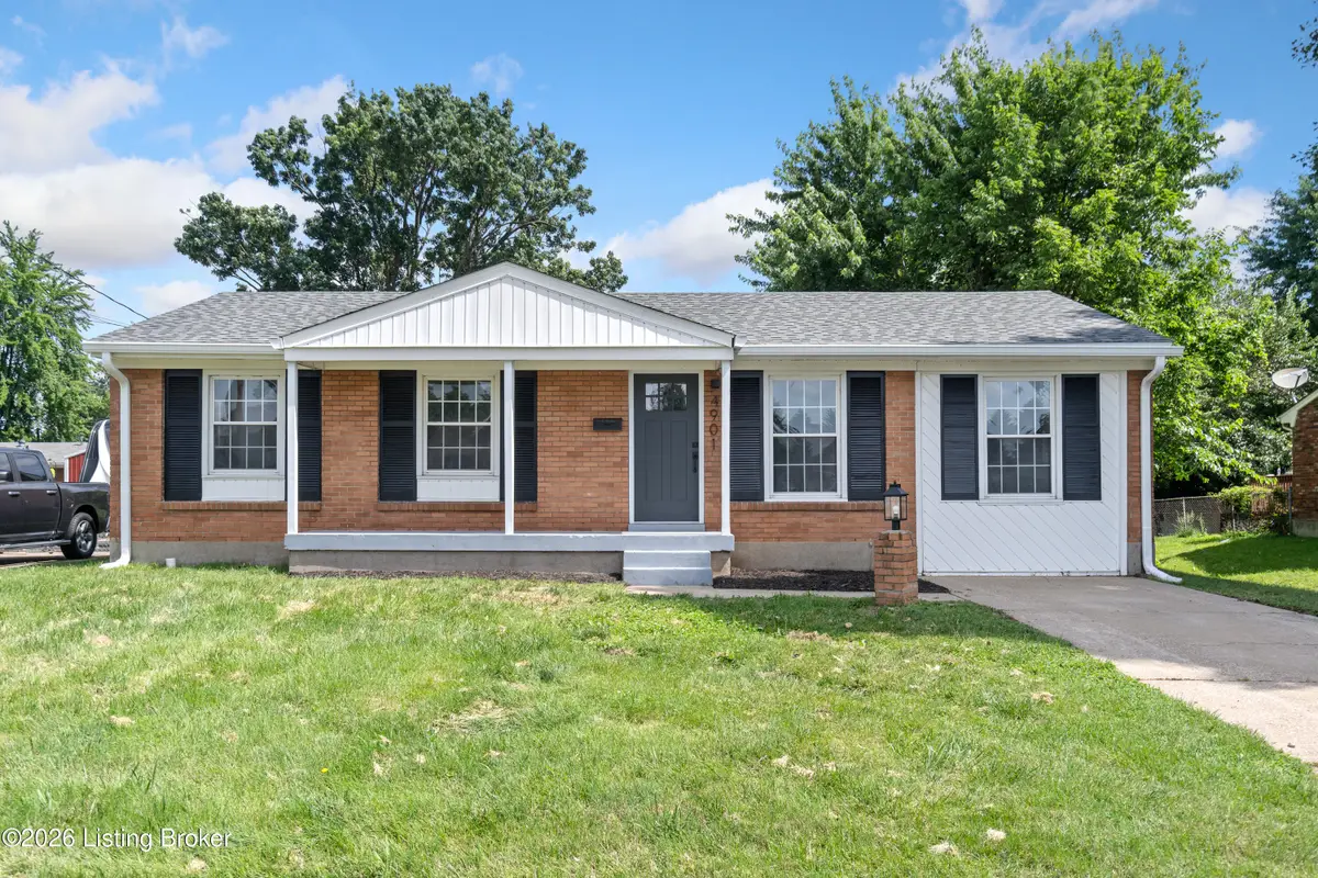4901 Rossmoor Dr, Louisville, KY 40219 - #1