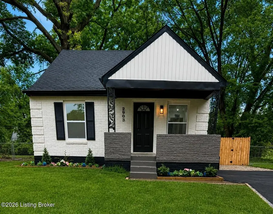2903 Narragansett Dr, Louisville, KY 40210 - #2
