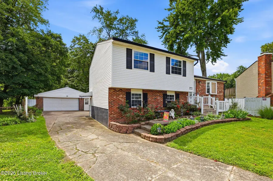 8417 Calm Ln, Louisville, KY 40219 - #2