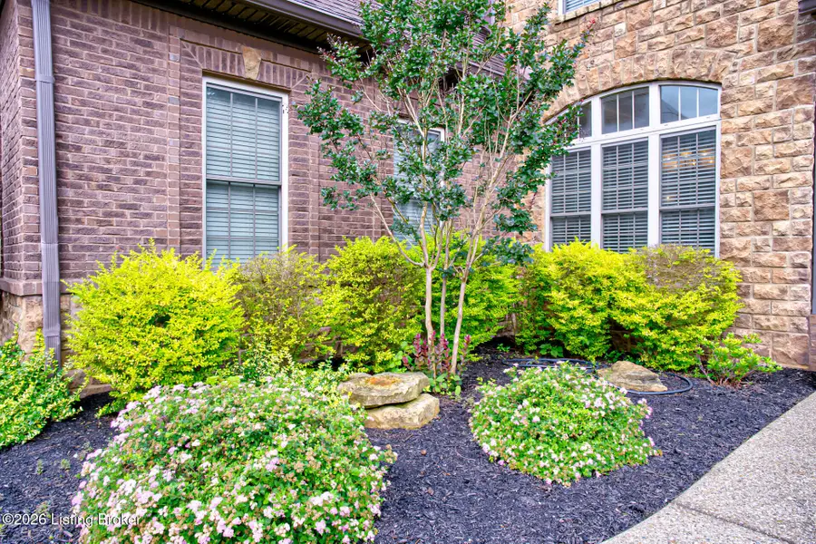 5020 Carriage Pass Pl, Louisville, KY 40299 - #3