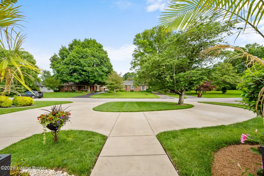 4421 Mount Vernon Rd, Louisville, KY 40220 - #3