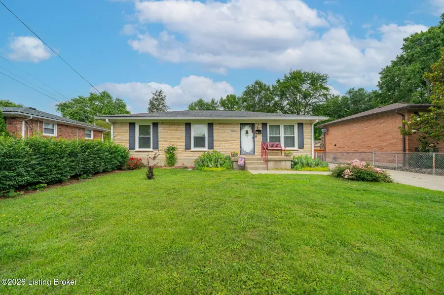 7505 Jamaica Dr, Louisville, KY 40214 - #2