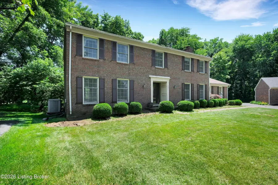 2801 Carrington Ct, Louisville, KY 40242 - #2