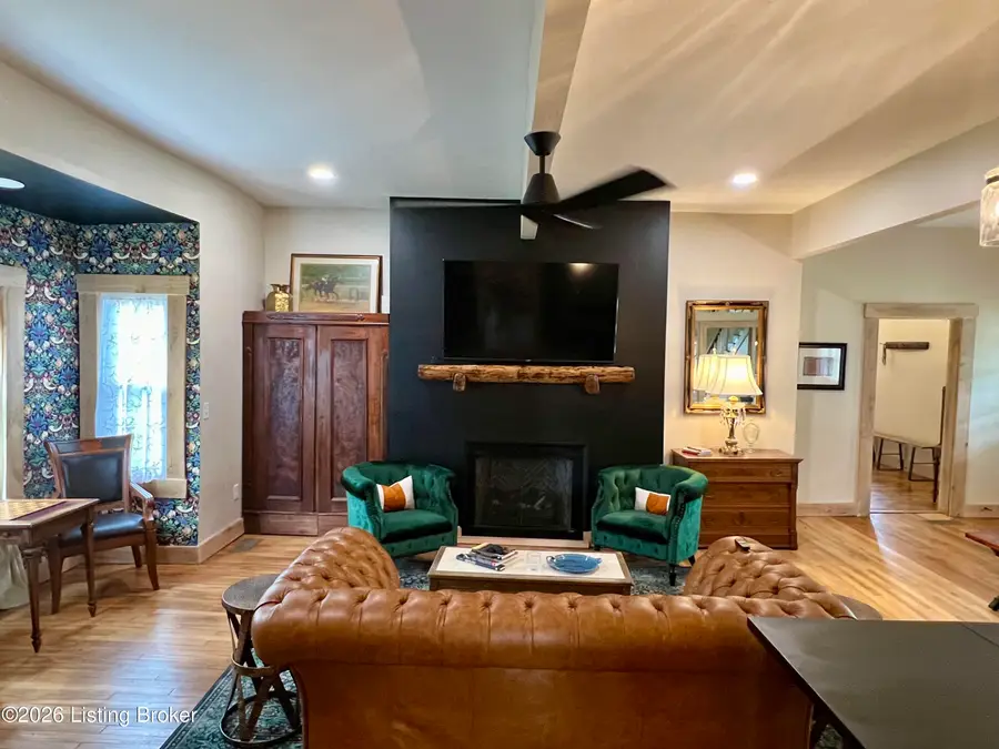 221 E Woodford St, Lawrenceburg, KY 40342 - #3