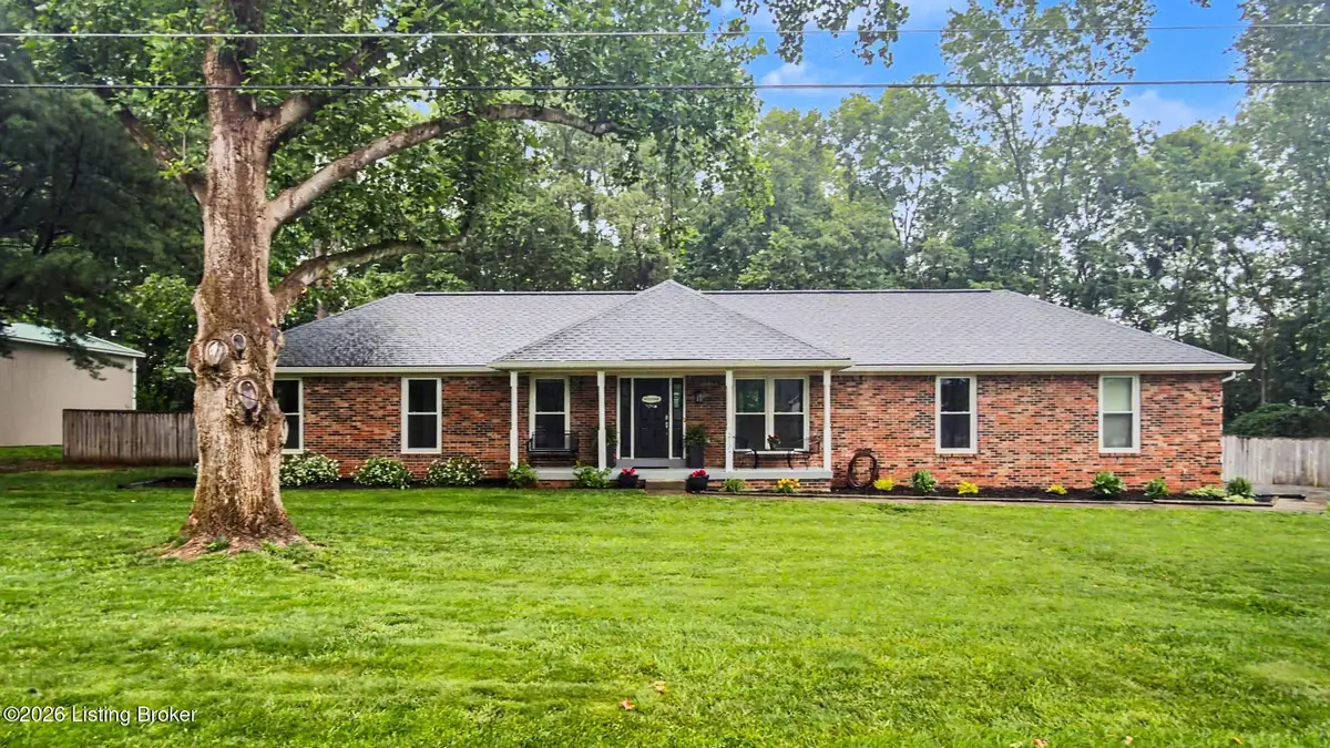 2132 Crystal Dr, La Grange, KY 40031 - #1