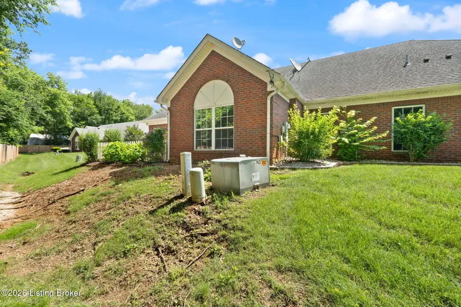 6200 Apple Cider Dr, Louisville, KY 40219 - #3