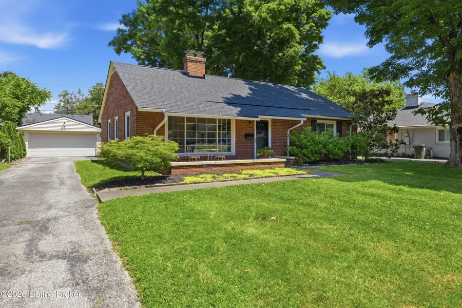213 Hemingway Rd, Louisville, KY 40207 - #2