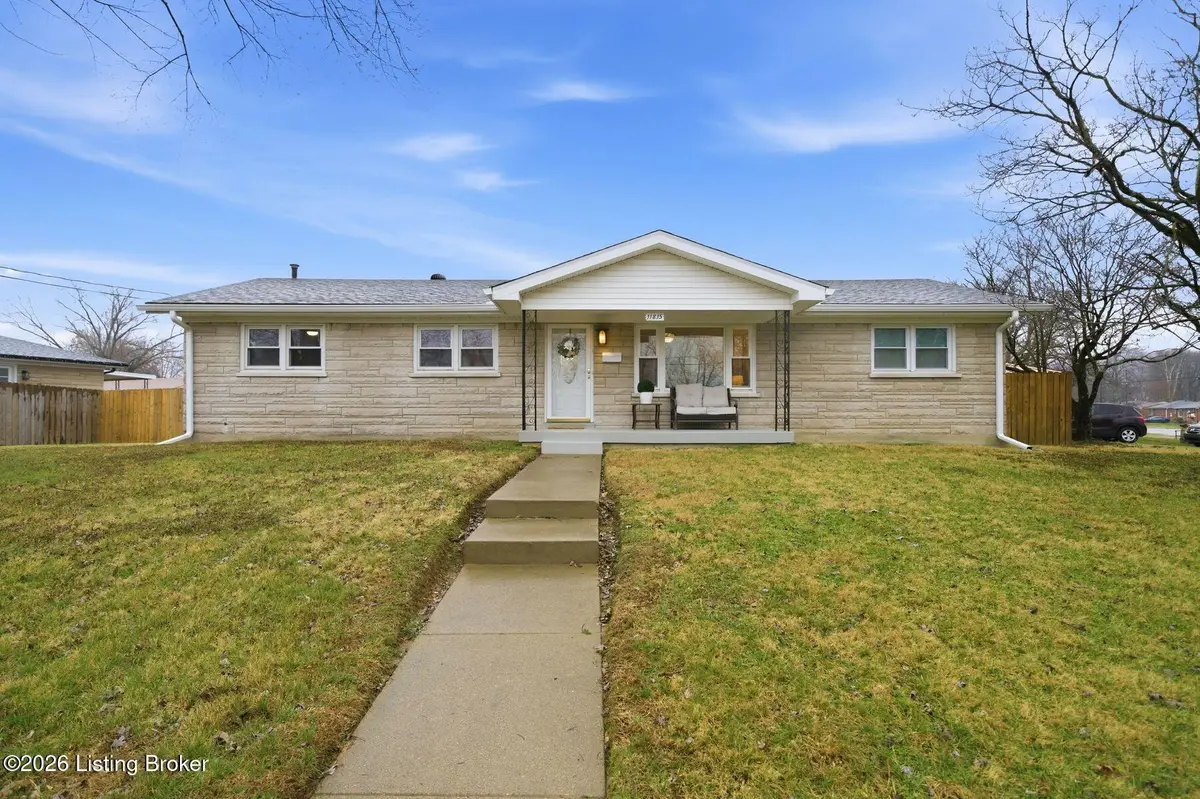 11815 Mahogany Dr, Louisville, KY 40272 - #1