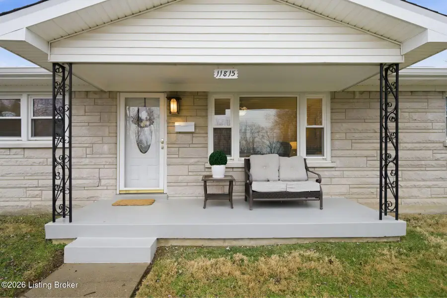 11815 Mahogany Dr, Louisville, KY 40272 - #2