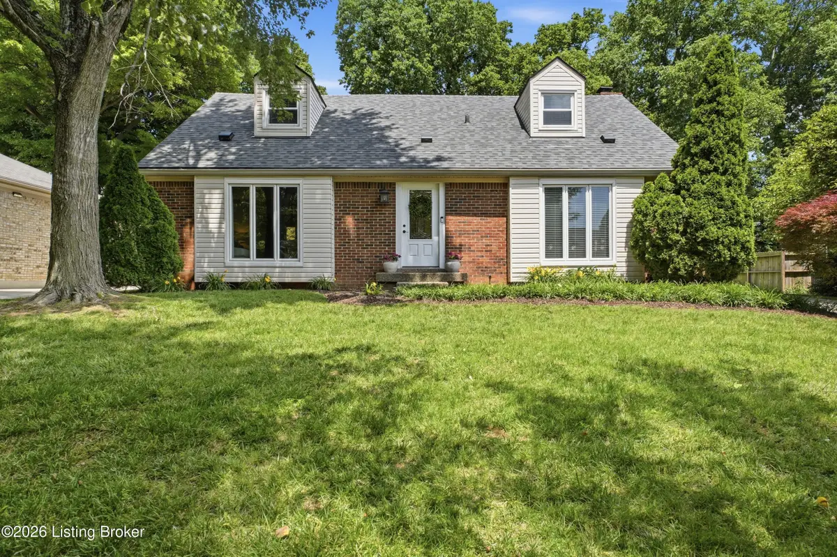 1205 Holsworth Ln, Louisville, KY 40222 - #1