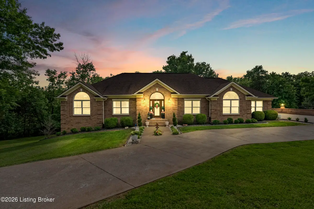 311 Creekwood Dr, Bardstown, KY 40004 - #1