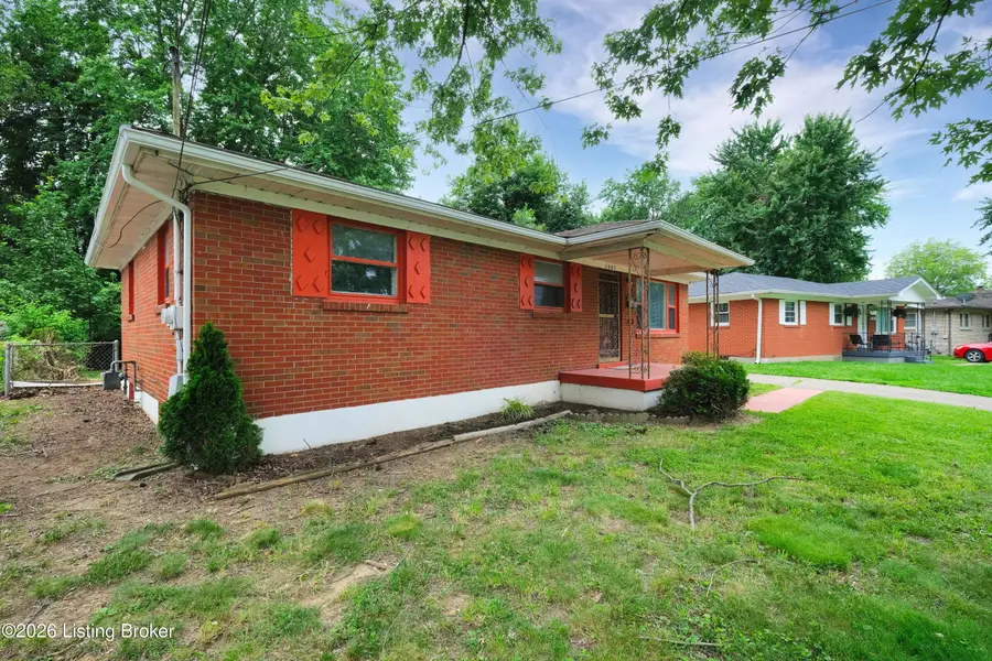 3307 Quinton Dr, Louisville, KY 40216 - #3