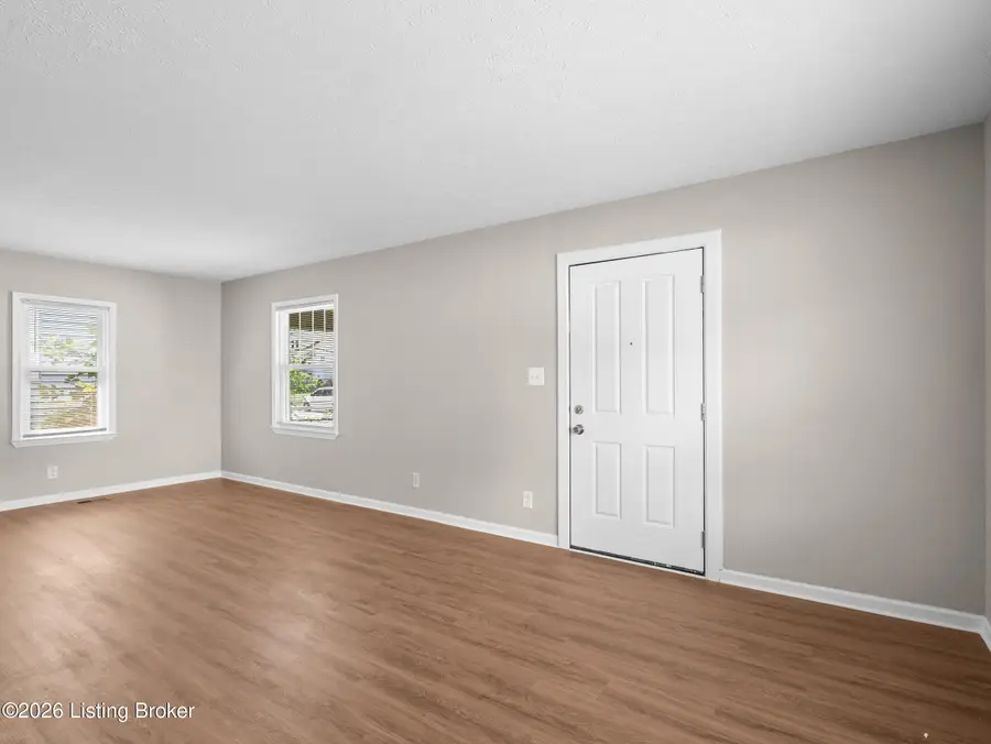 1100 W Whitney Ave, Louisville, KY 40215 - #3