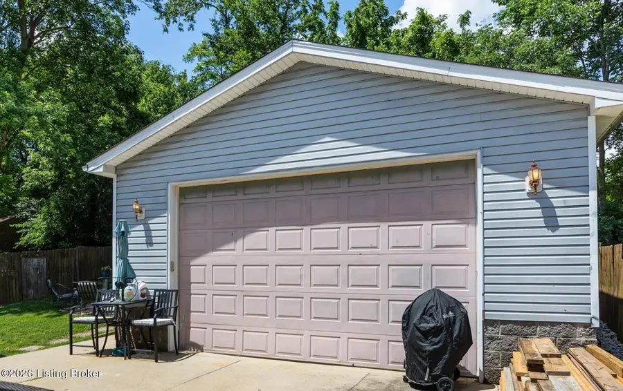 6705 William Clark Dr, Louisville, KY 40228 - #3