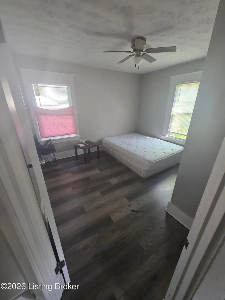 803 S 31st St, Louisville, KY 40211 - #3