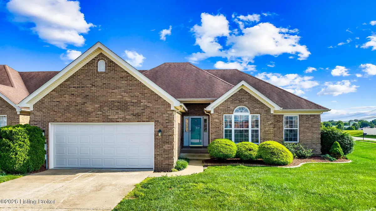 109 Terrace Dr, Mount Washington, KY 40047 - #1