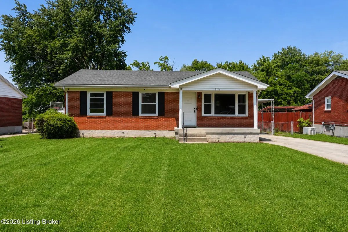 6716 Triangle Dr, Louisville, KY 40214 - #1