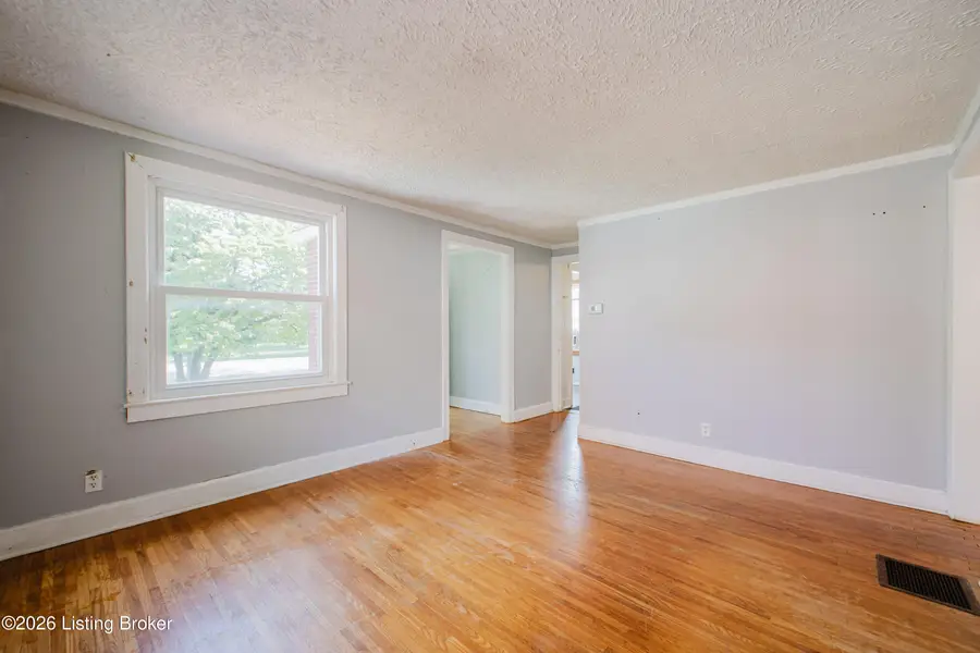 3316 Algonquin Pkwy, Louisville, KY 40211 - #3