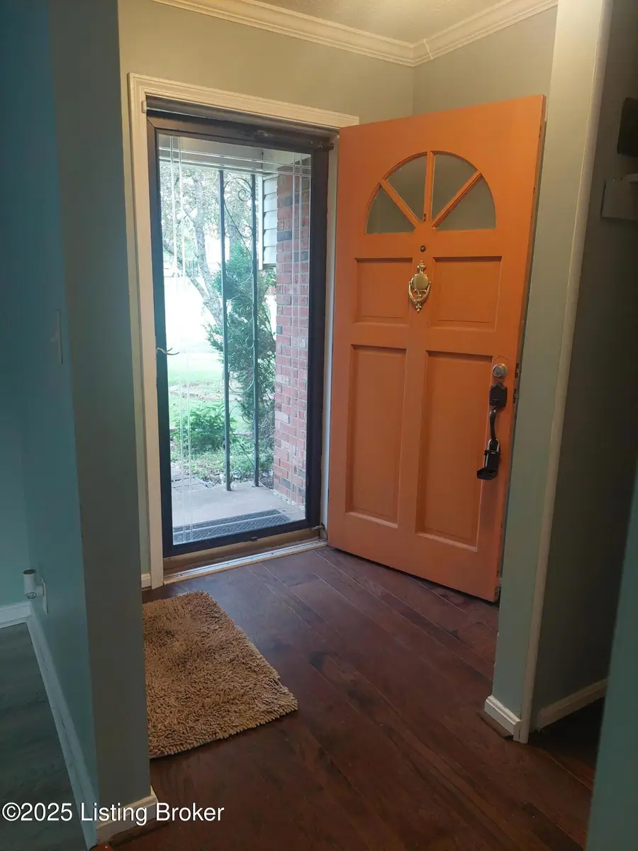 2508 Rhett Ct, Louisville, KY 40242 - #2