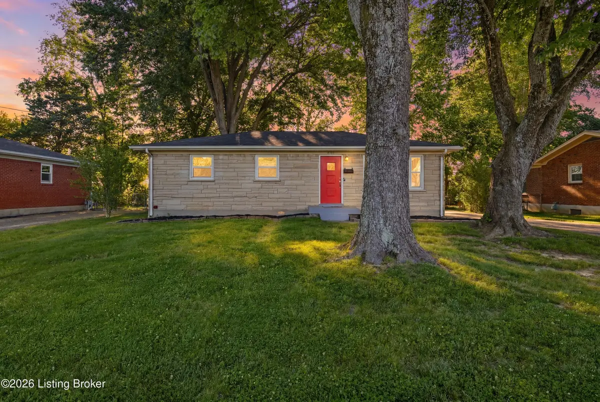 8105 Devonshire Dr, Louisville, KY 40258 - #1