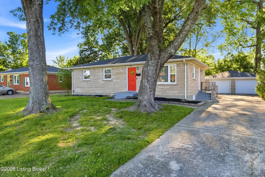 8105 Devonshire Dr, Louisville, KY 40258 - #3