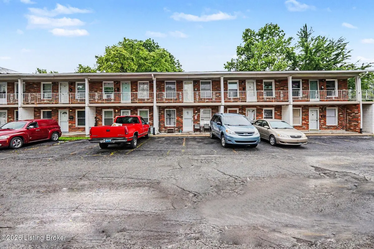 4501 S 6th St #APT 76, Louisville, KY 40214 - #1