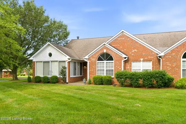 3520 Saint Andrews Village Cir, Louisville, KY 40241