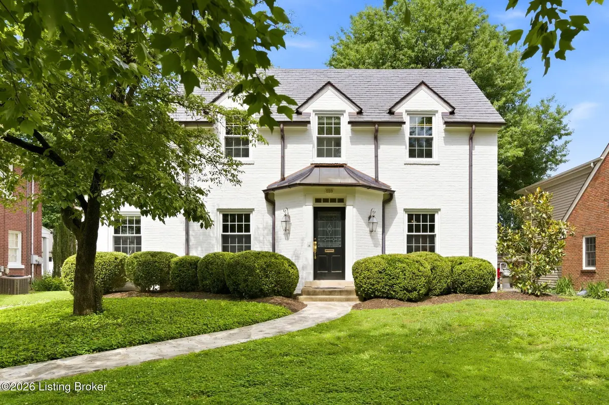 559 Sunnyside Dr, Louisville, KY 40206 - #1