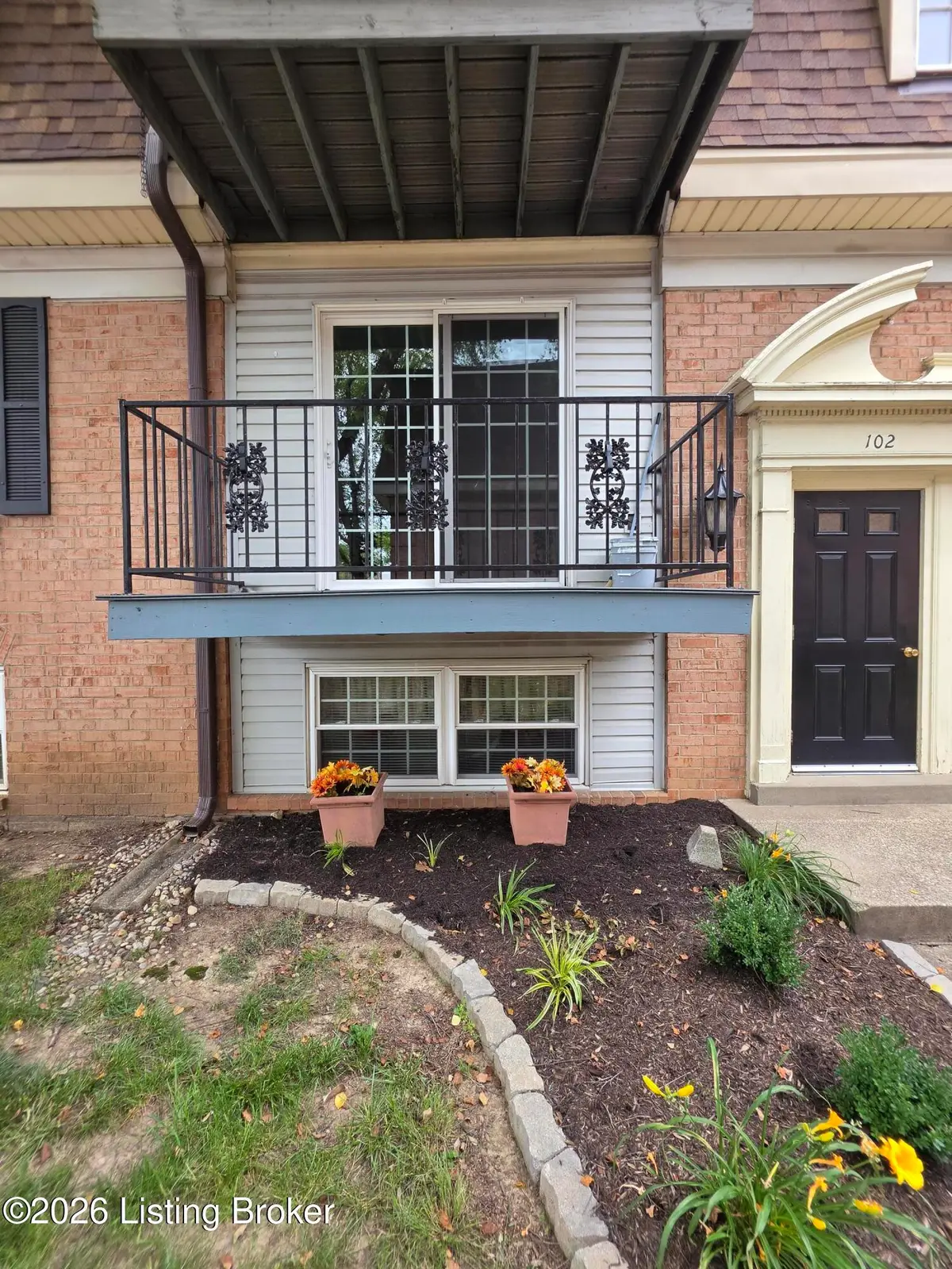 102 Algiers Ct #3, Louisville, KY 40218 - #1