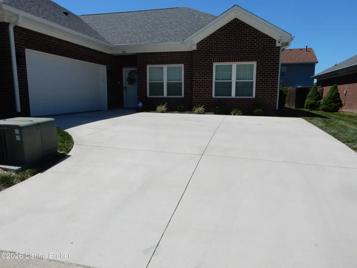 211 Bullitt Creek Dr # 15, Shepherdsville, KY 40165 - #1