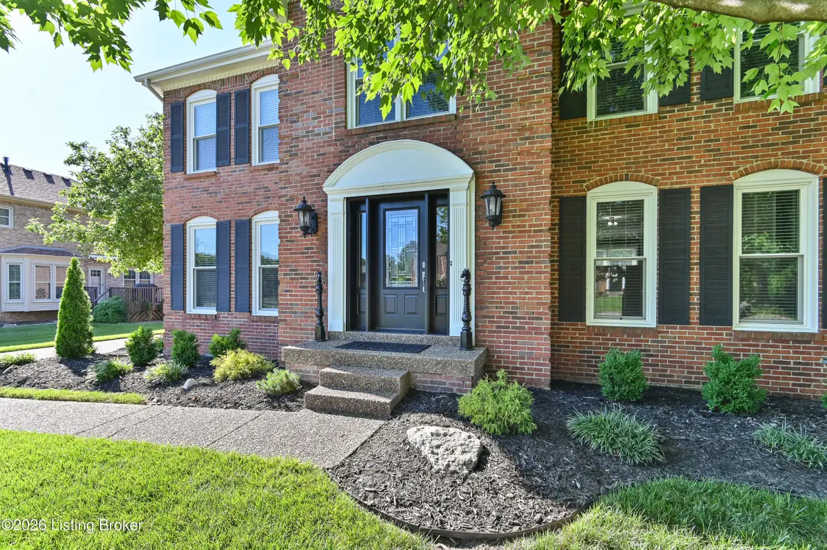 7803 Stonewood Ct, Louisville, KY 40220 - #1