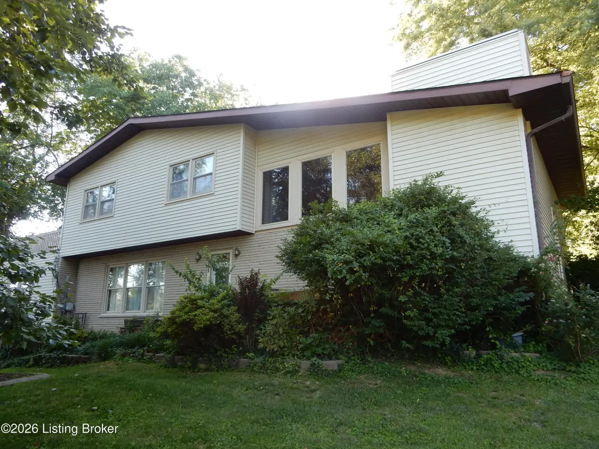3805 N Preston Hwy, Shepherdsville, KY 40165 - #1
