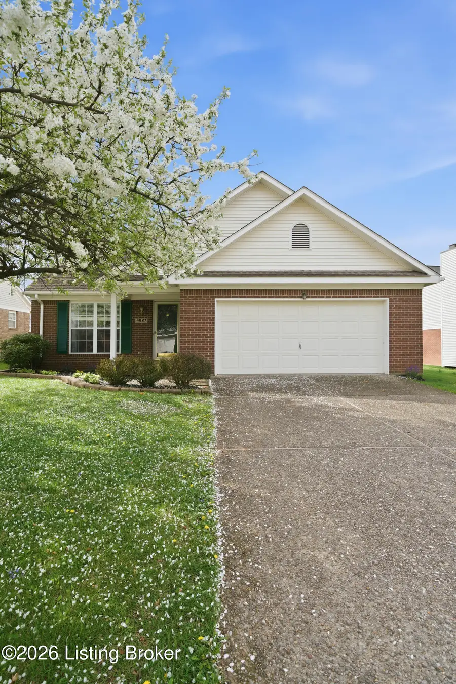 4827 Oak Pointe Dr, Louisville, KY 40245 - #3