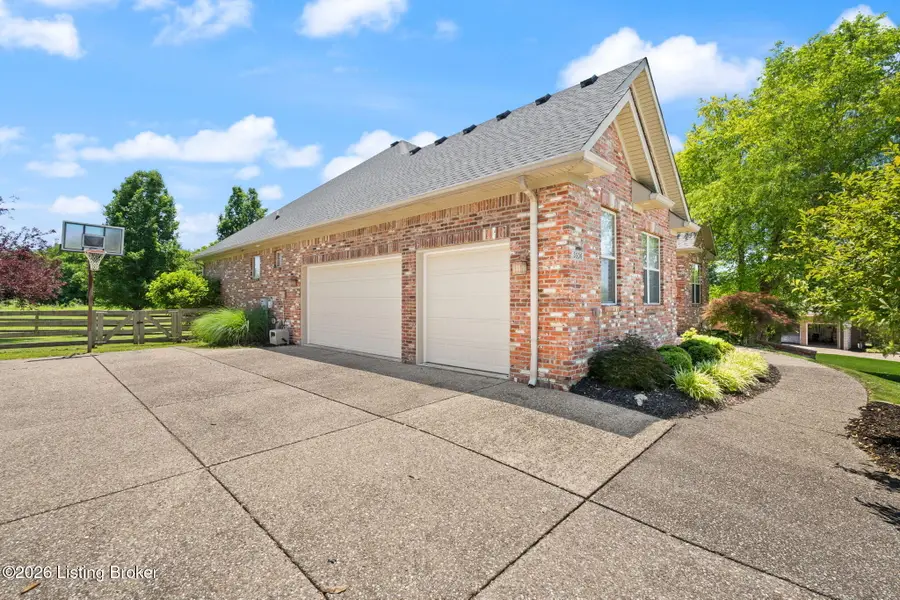 3506 Sasse Way, Louisville, KY 40245 - #2