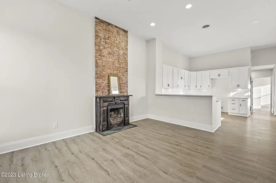 641 E Saint Catherine St, Louisville, KY 40203 - #2