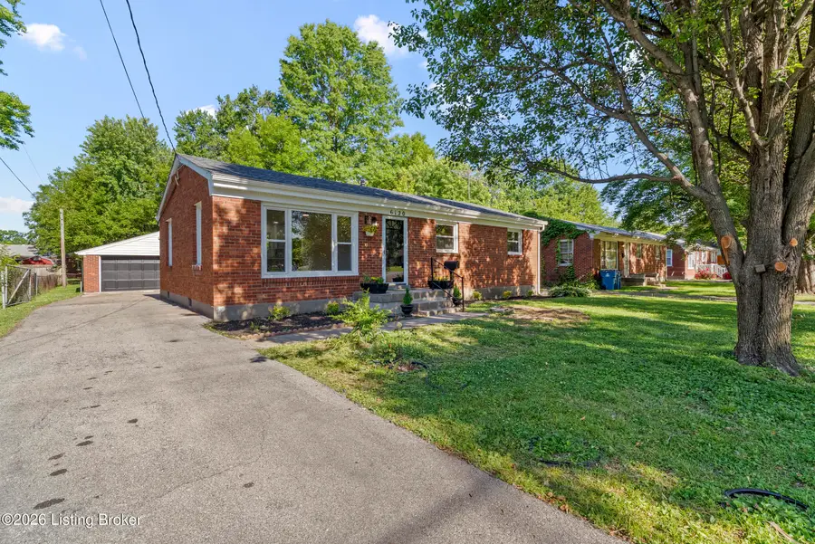 6120 Athens Dr, Louisville, KY 40219 - #2