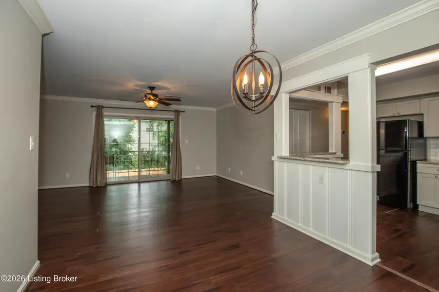 406 Highwood Dr, Louisville, KY 40206 - #3