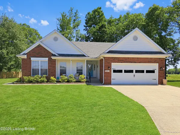 3817 Stone River Ct, Jeffersontown, KY 40299