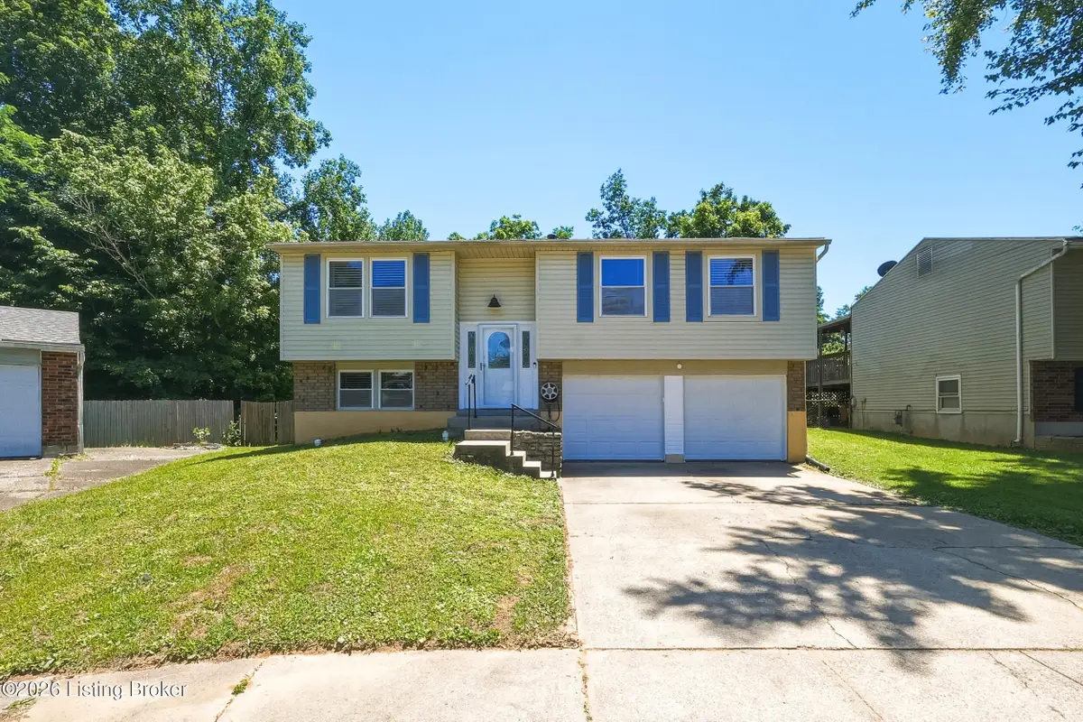 10902 Stitch Pl, Louisville, KY 40272 - #1