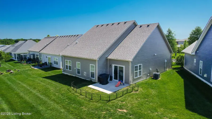 7721 Independence Pl, Crestwood, KY 40014 - #2