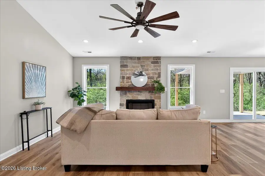 8212 Roseborough Rd, Louisville, KY 40228 - #3
