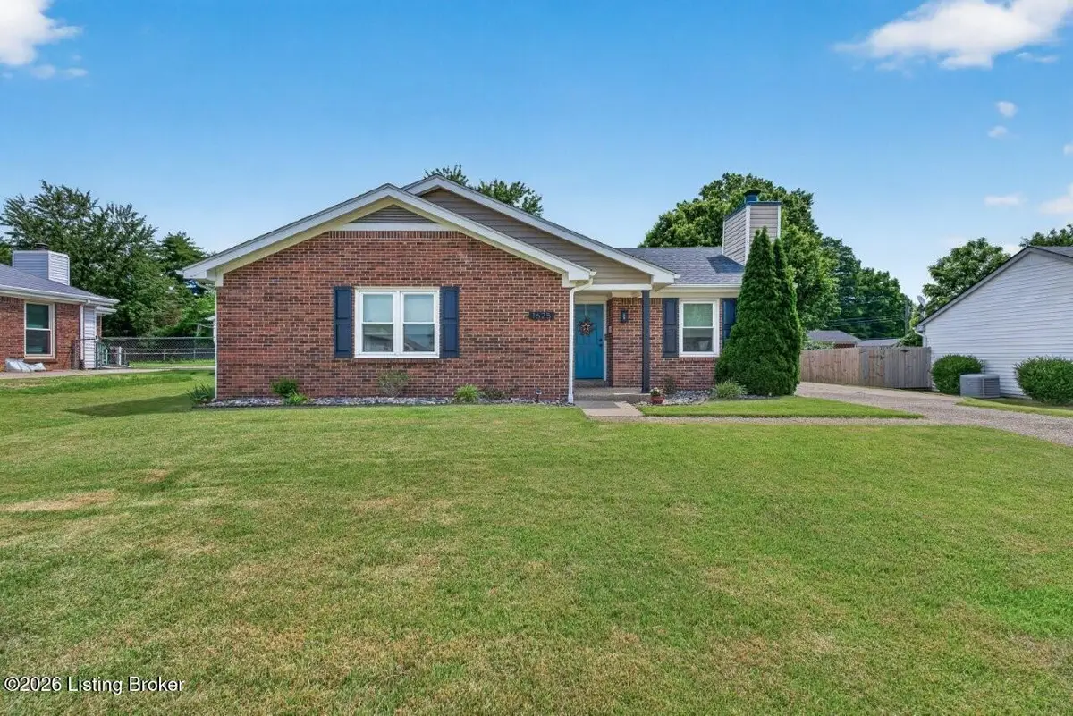 1625 Crossridge Ln, Louisville, KY 40222 - #1