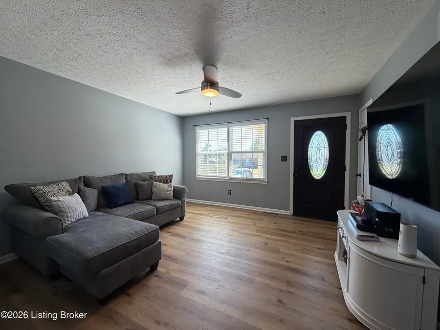 102 Cypress St, Bardstown, KY 40004 - #2