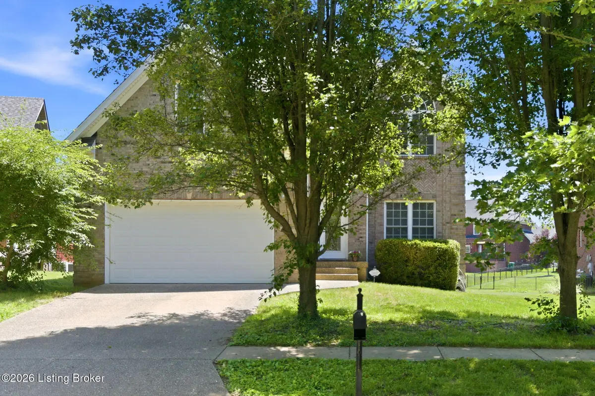 11043 Radleigh Ln, Louisville, KY 40291 - #1