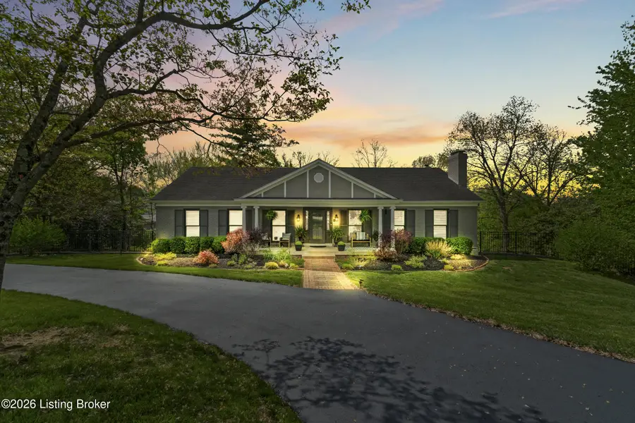 6217 Innes Trace Rd, Louisville, KY 40222 - #2