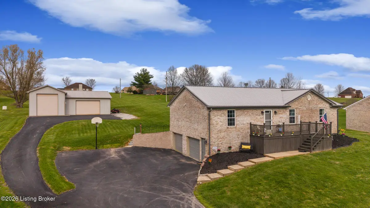 462 Wilsonville Rd, Fisherville, KY 40023 - #1