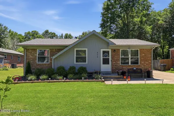 402 Ecchappe Ln, Fairdale, KY 40118
